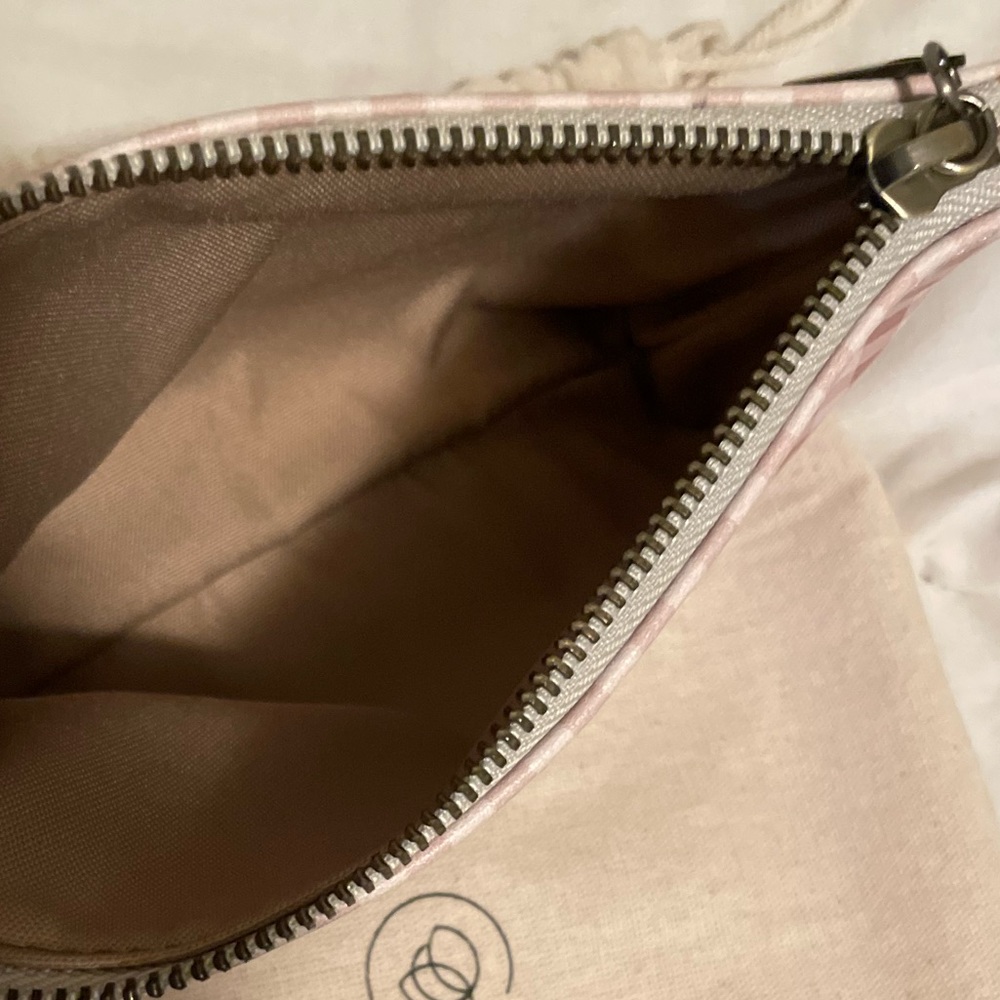 Azaria Doux Clutch Mini - Picture 3 of 3